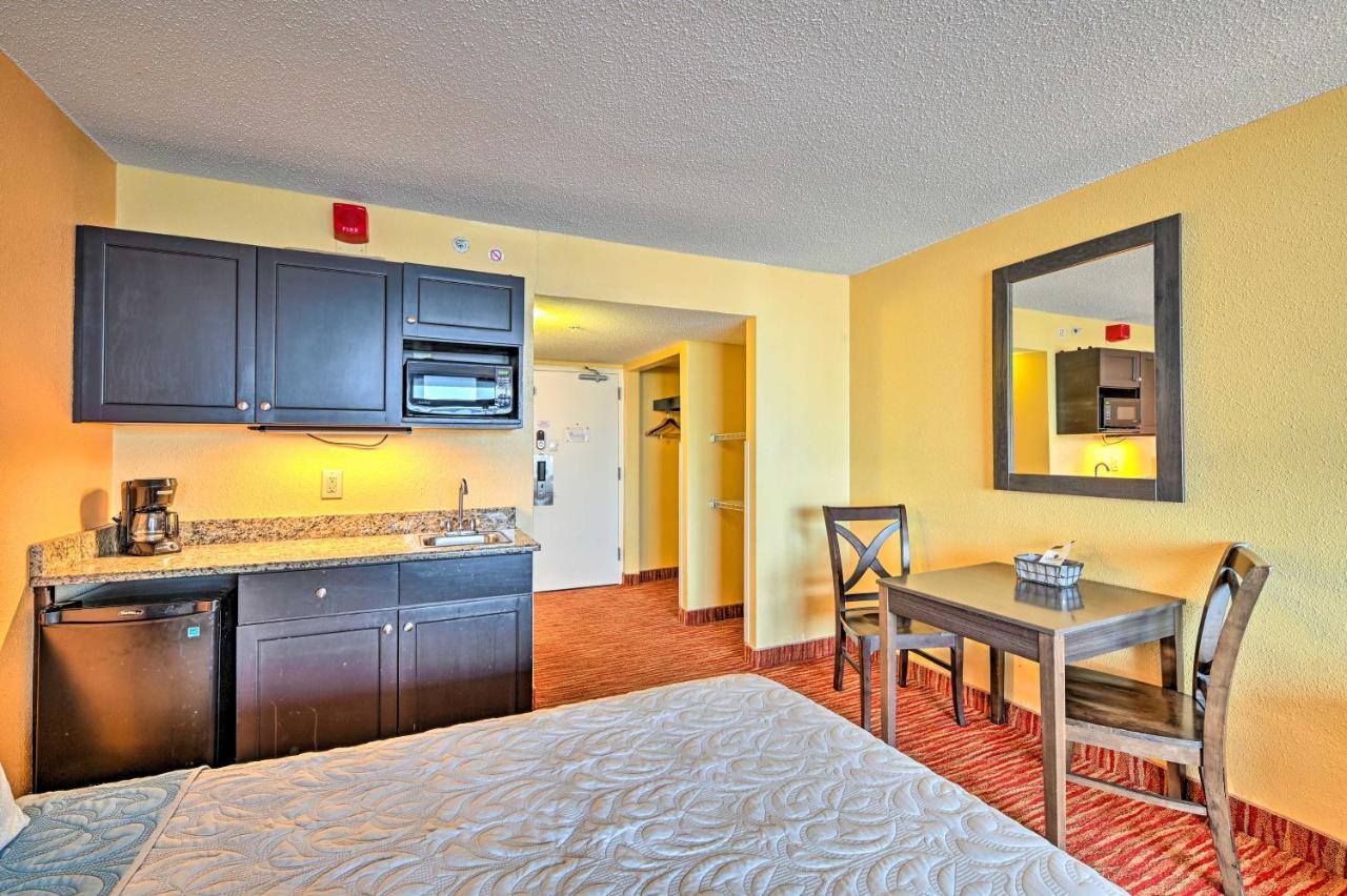 Convenient Myrtle Beach Studio With Balcony! Exterior photo