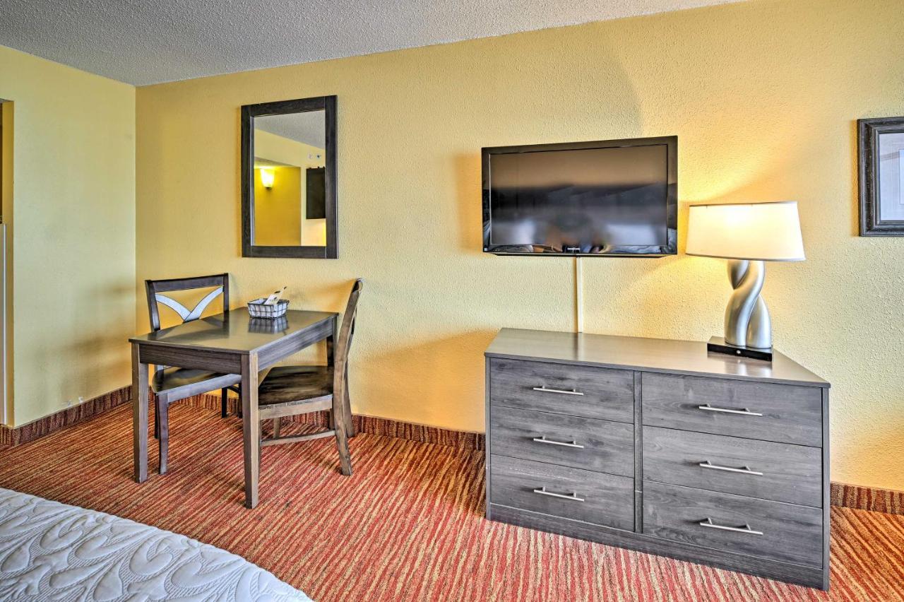 Convenient Myrtle Beach Studio With Balcony! Exterior photo
